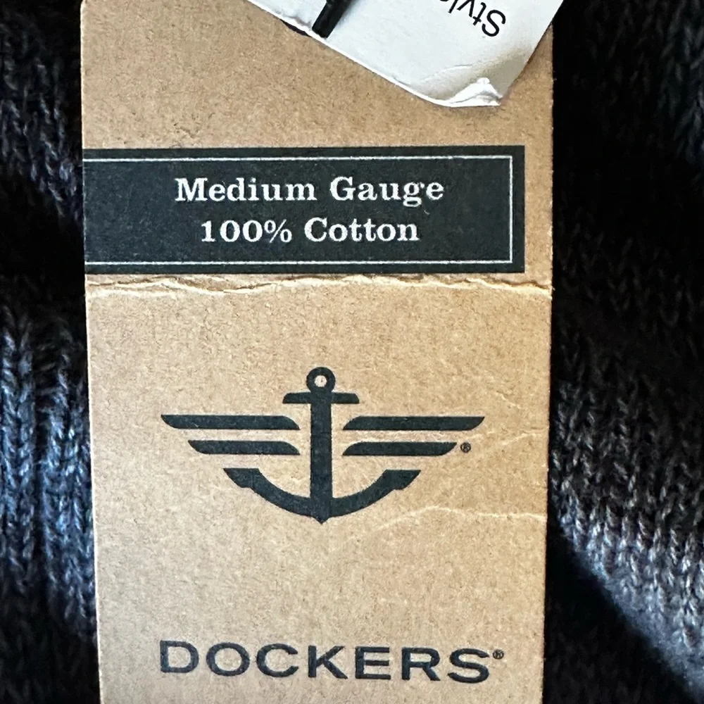 Dockers Men's Charcoal, Black & Grey Monochrome Plaid Pullover Sweater,Retro Sty